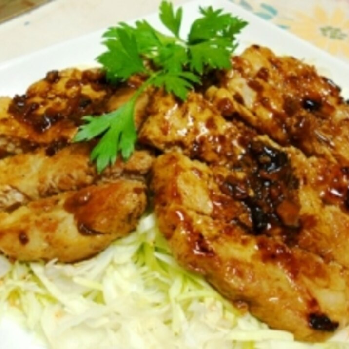 中濃ソースとニンニク醤油でポークソテー レシピ 作り方 By お茶丸 楽天レシピ